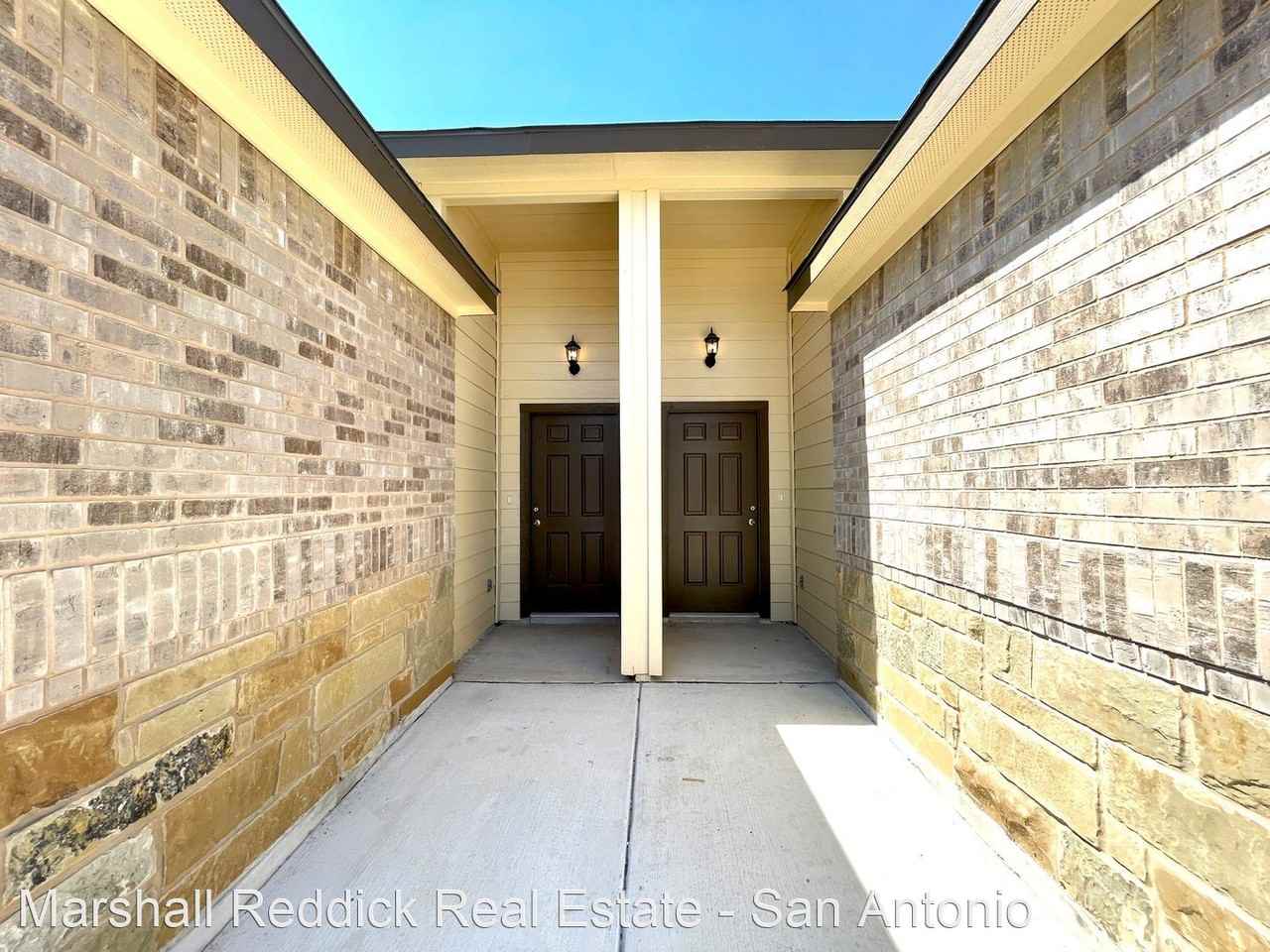 New 2023 Build 1 Story Duplex in Westover Bluff near 151 and 410 - Photo 2 of 25