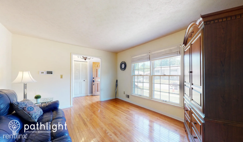 6506 Birchline Blvd - Photo 3 of 21