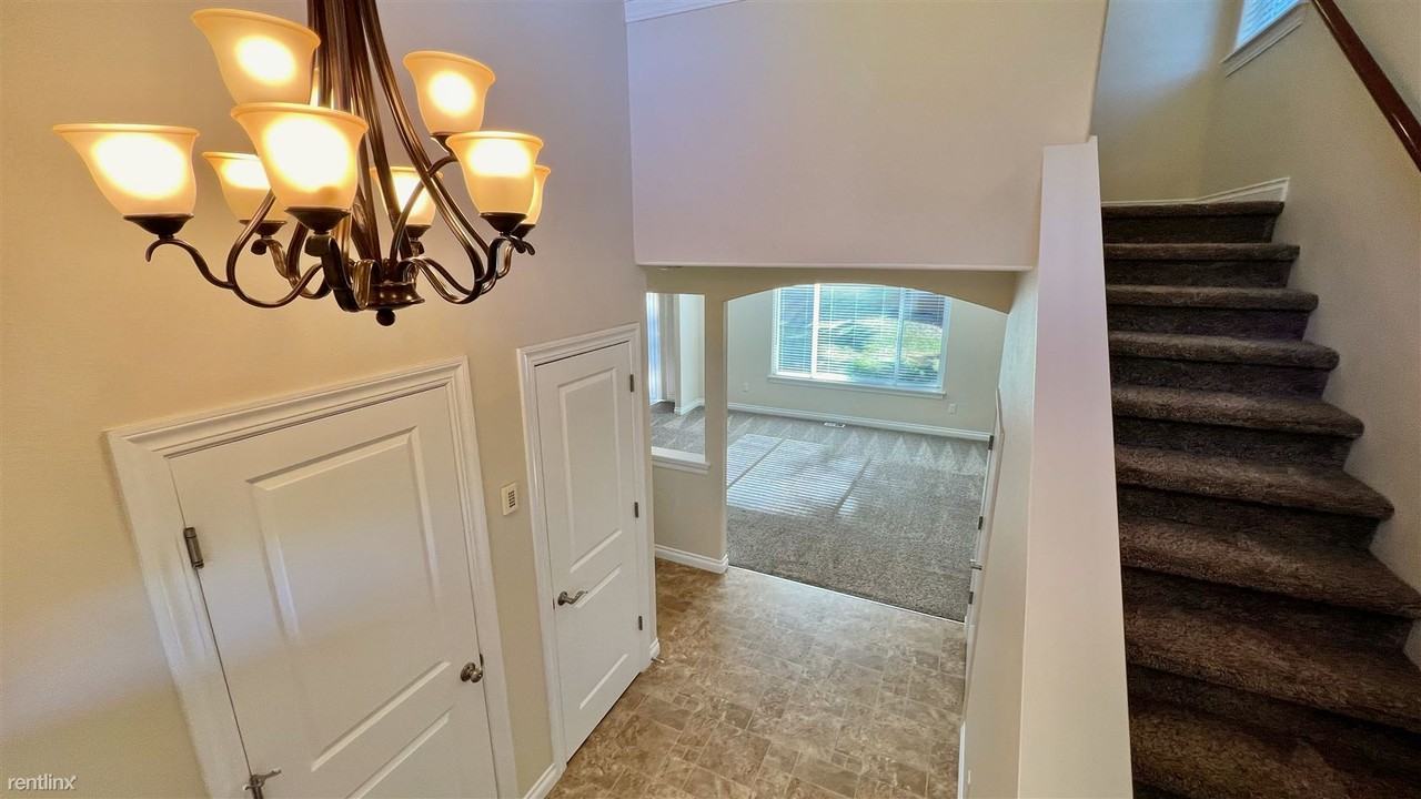 14102B Serene Way - Photo 3 of 10