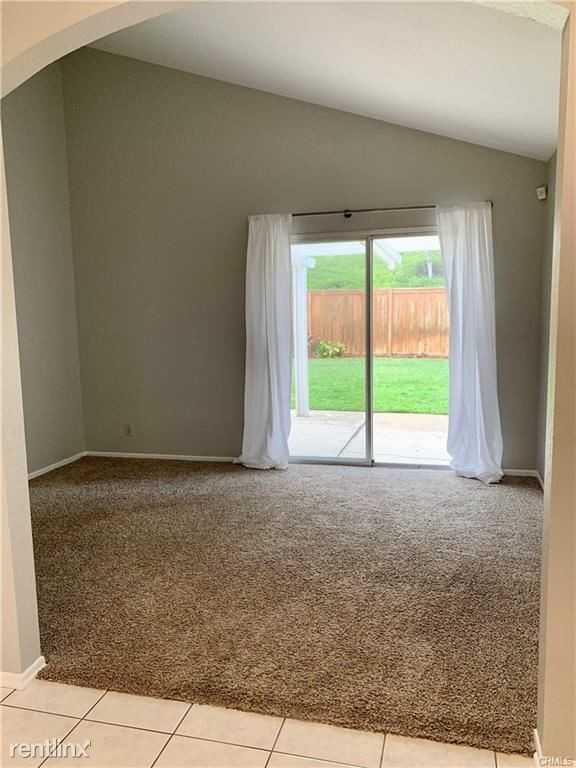 28492 Botorrita - Photo 3 of 10