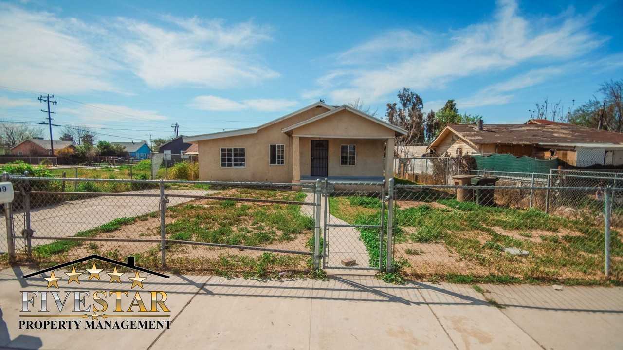 3609 L St - Photo 2 of 20