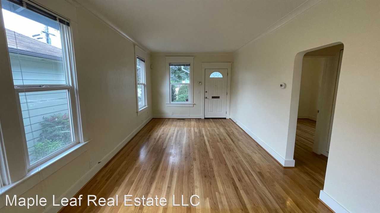 4406 38th Ave S - Photo 2 of 21