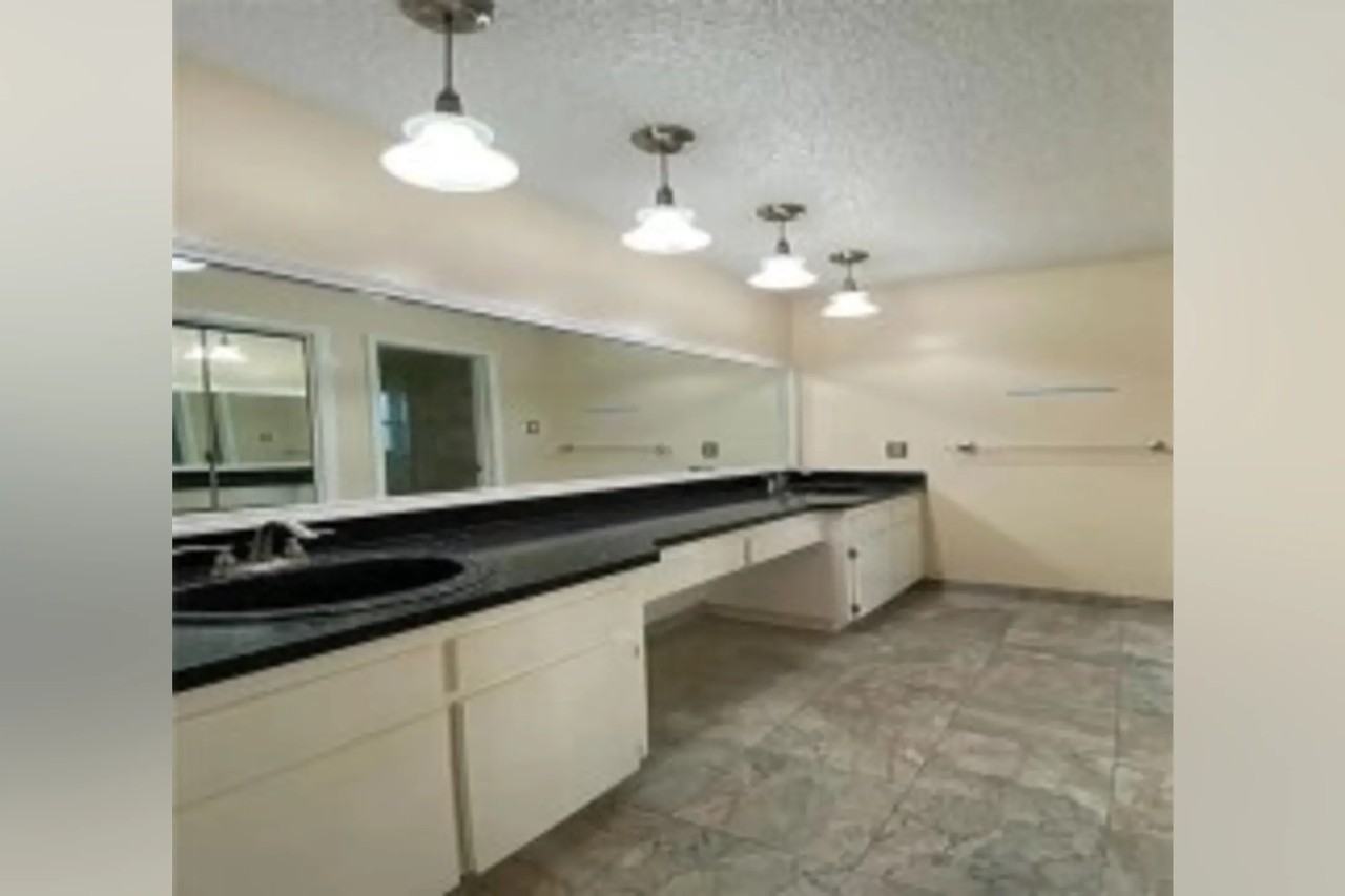 1530 Coppersmith Ct - Photo 2 of 20