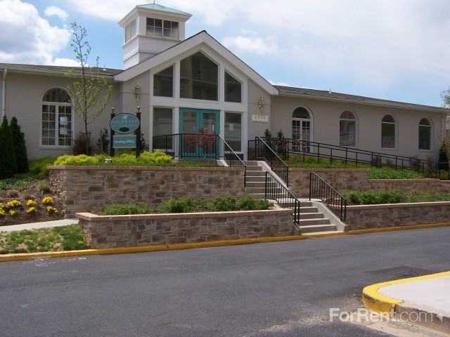 Fairways at Towson - Photo 3 of 15