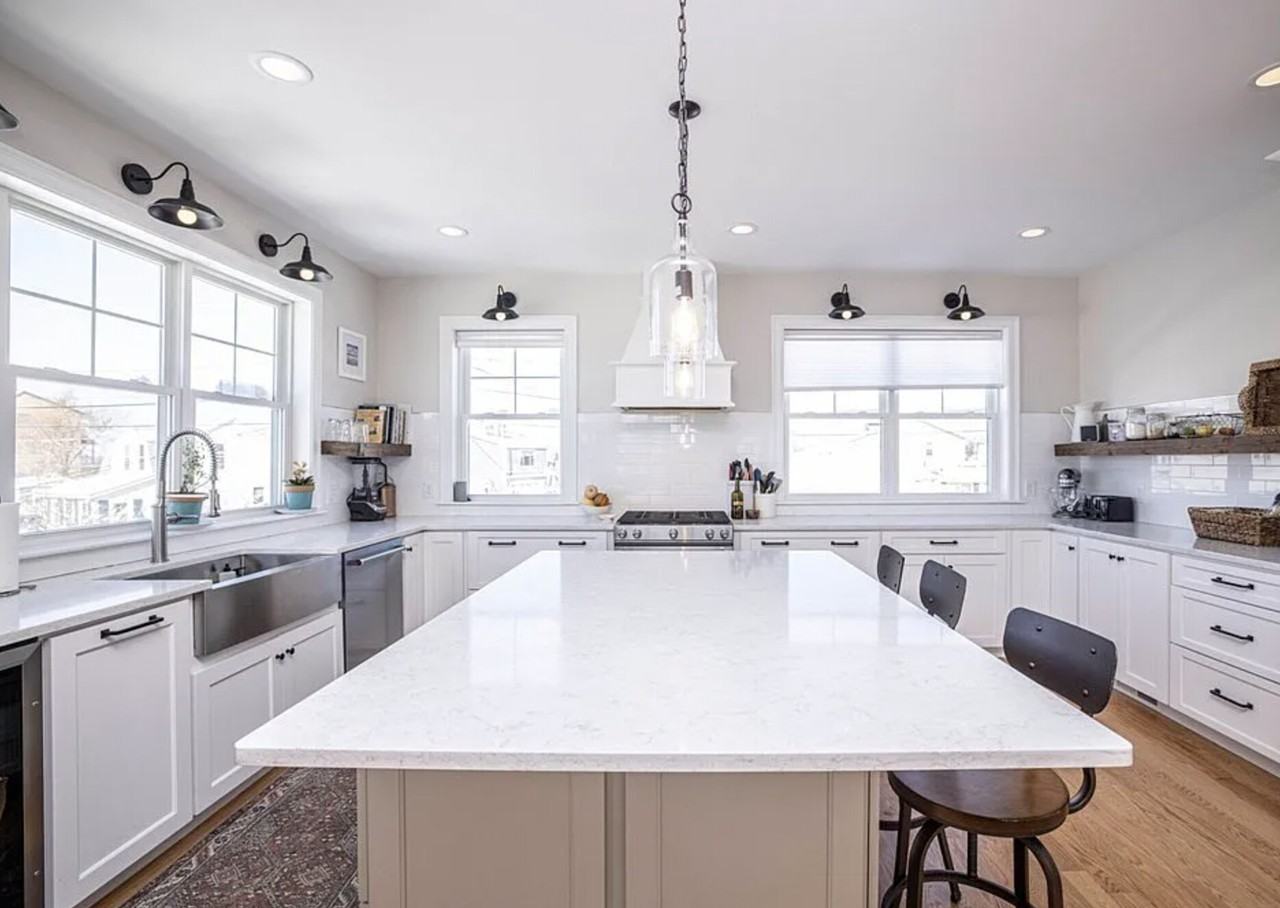 93 Post Island Rd - Photo 3 of 33