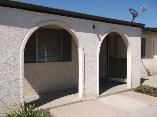 626 N A St #A - Photo 2 of 6