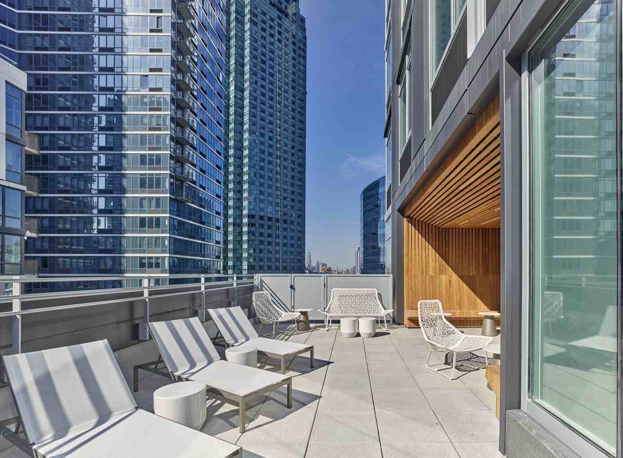 The Cove - Photo 6 of 11