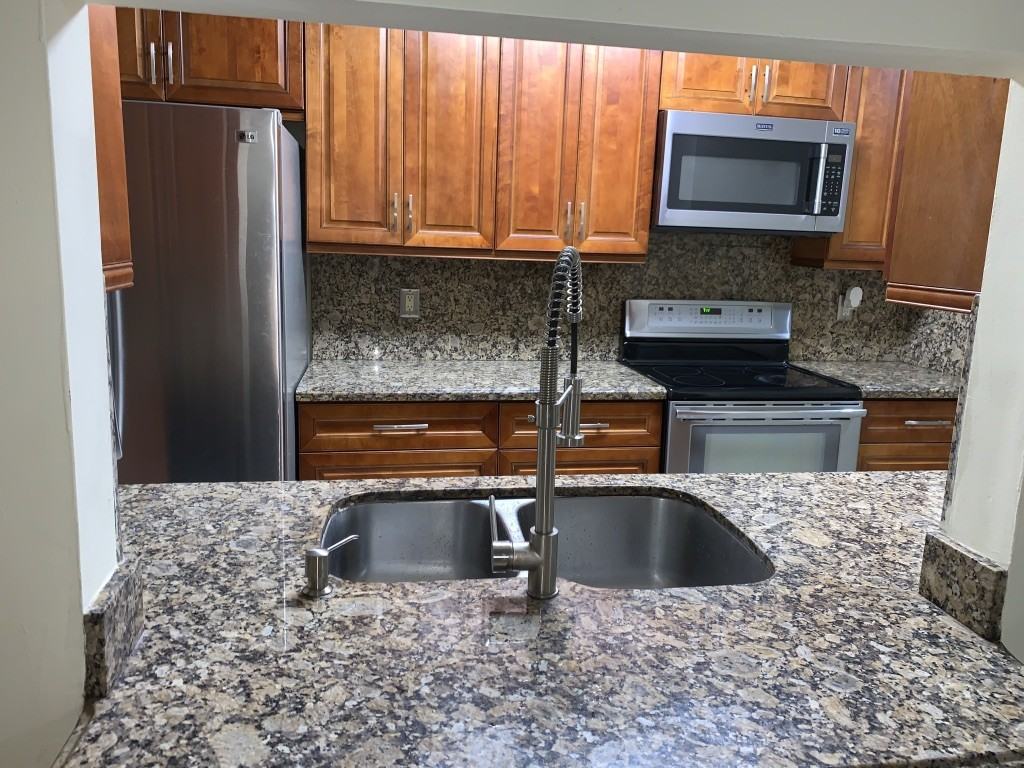 1125 W Prospect Rd #1121 - Photo 3 of 21