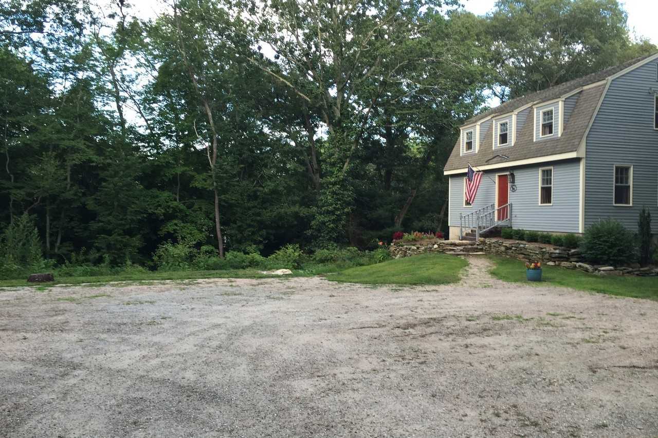 6 Turkey Hill Rd - Photo 2 of 23