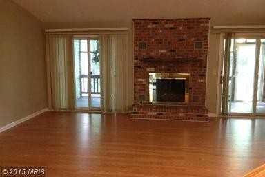 330 Fairway Dr - Photo 2 of 19