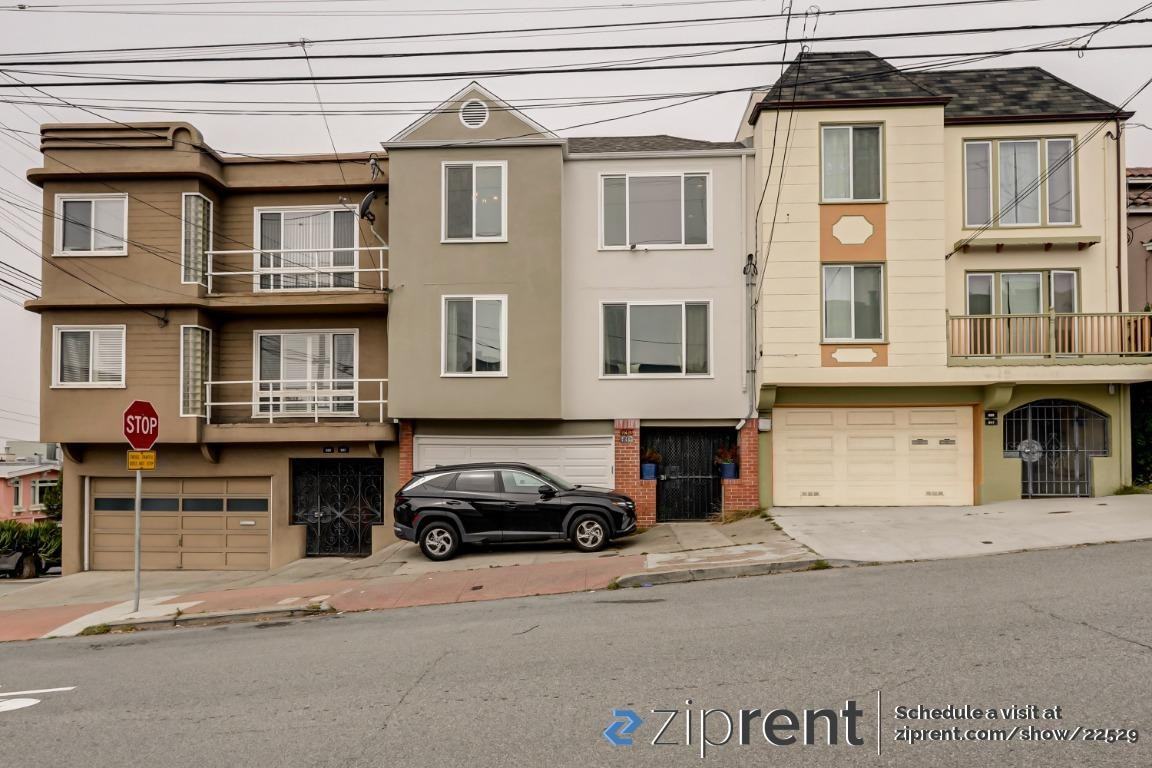 693 42nd Ave - Photo 2 of 28