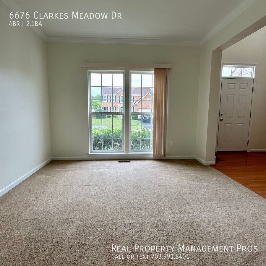 6676 Clarkes Meadow Dr - Photo 3 of 19