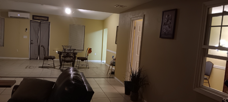 1812 Culver Rd - Photo 3 of 15