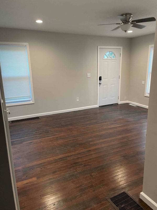 2409 Chestnut Ave - Photo 3 of 14