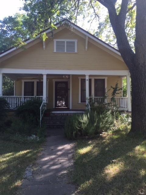 317 Scott St - Photo 2 of 10