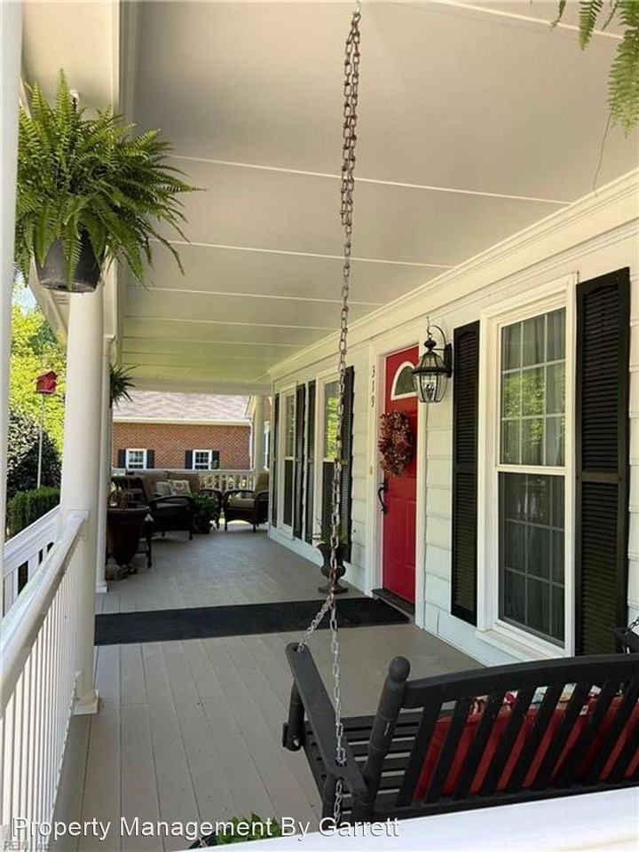 319 Watermill Run - Photo 2 of 18