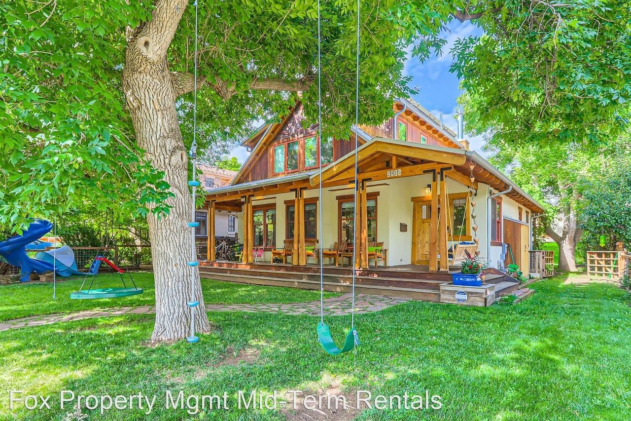 2815 7th St - Photo 3 of 30