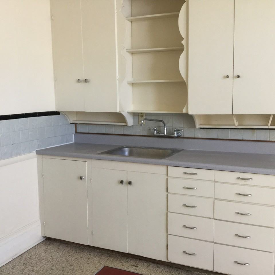 922 Kansas St #2 - Photo 2 of 4