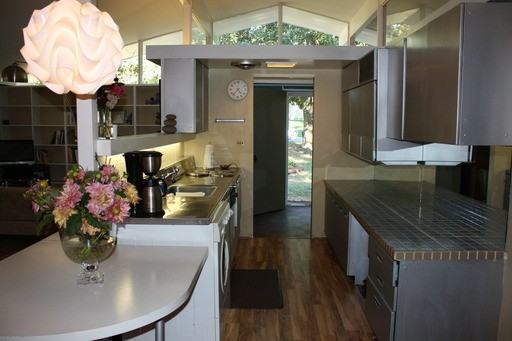 547 Elmwood Ave - Photo 2 of 5