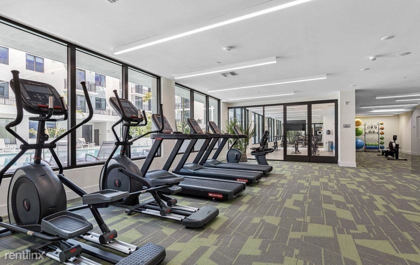 4 N Federal Hwy - Photo 3 of 12