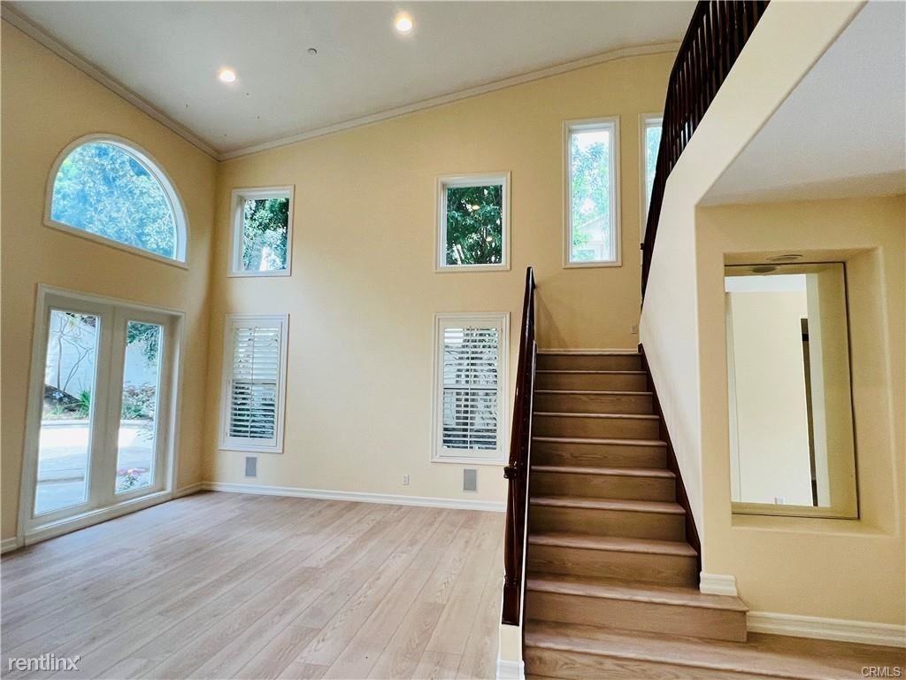 110 Via Reseda - Photo 2 of 10