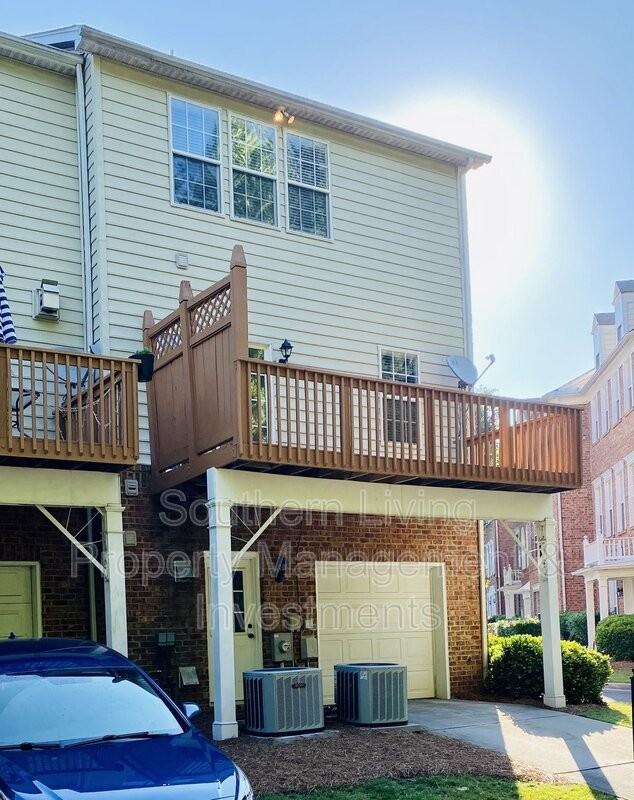 10407 Winslet Dr - Photo 5 of 25