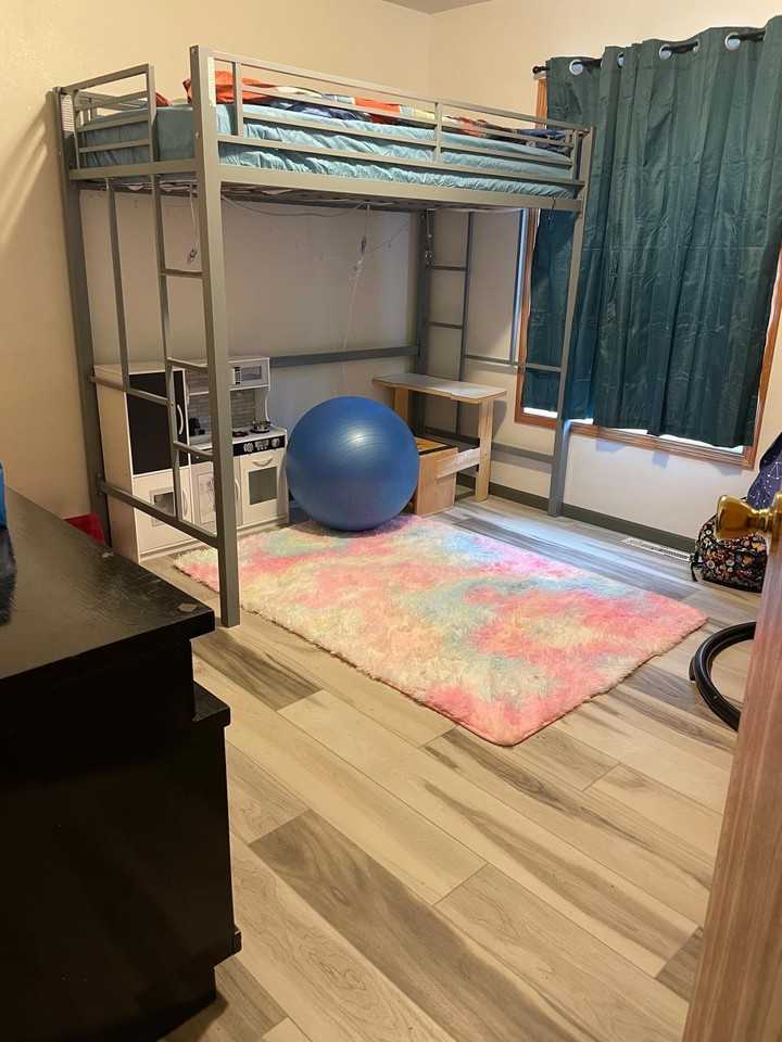 8399 N 52nd St - Photo 4 of 20