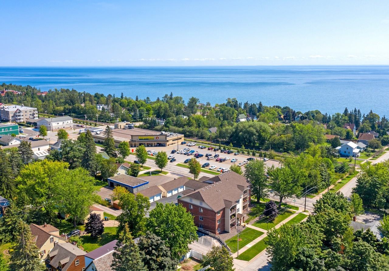 Lakeside Apartments 2 North 58th Avenue East, Duluth, MN 55804 Zumper