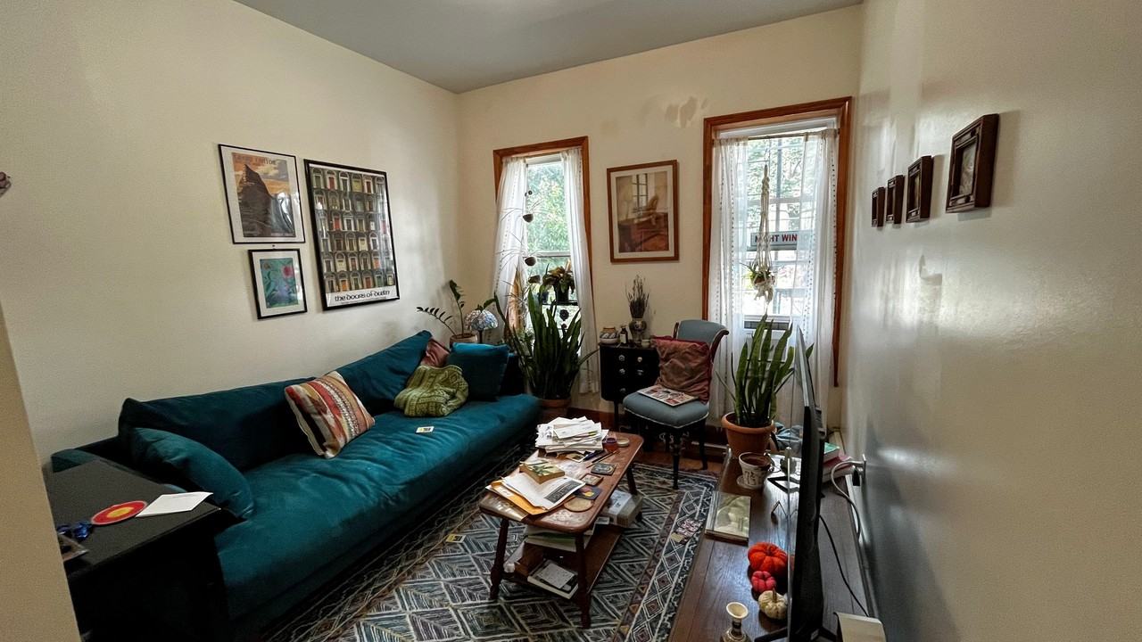 451 51st St #2 - Photo 5 of 139