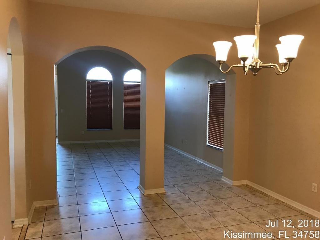 4504 Caladium Ct - Photo 7 of 30