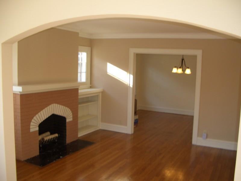 4073 N Downer Ave - Photo 2 of 7