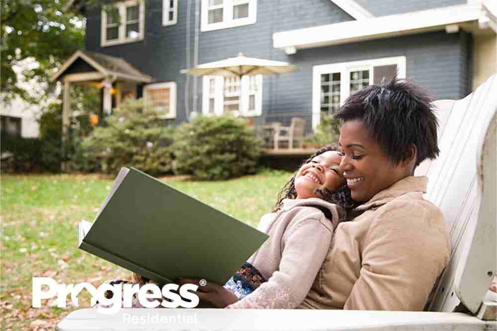 3110 Pinnacle Park Dr - Photo 3 of 5