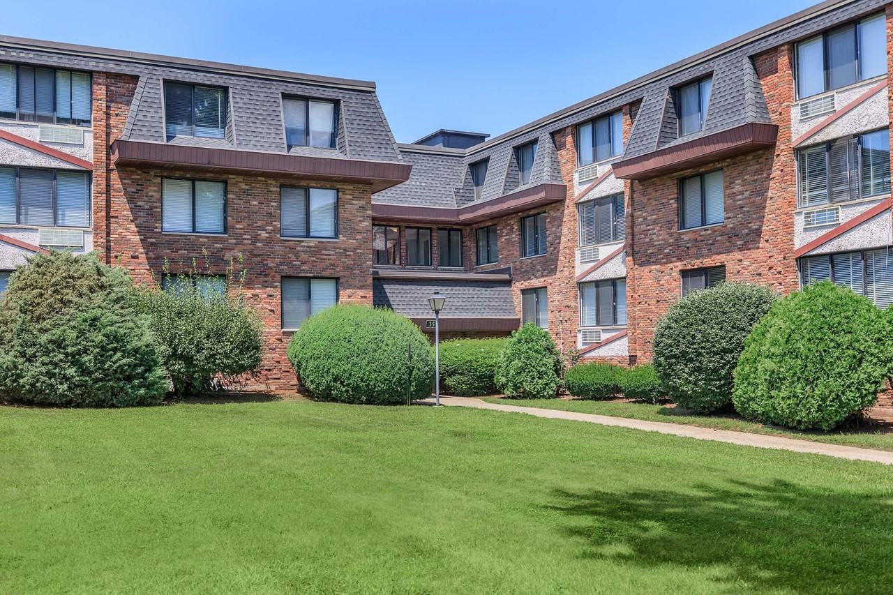 Woodcliff Estates - Photo 5 of 40