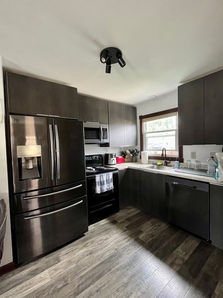 1907 17th Ave #NA - Photo 2 of 12