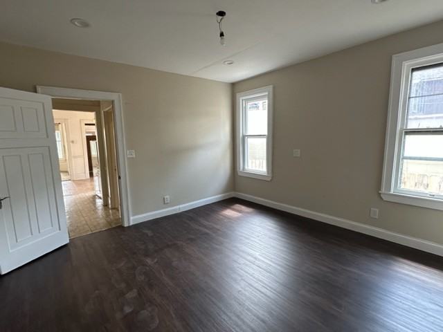 2957 N Oakland Ave Lowr #2957 - Photo 5 of 17