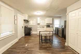 Boulevard - Photo 1 of 1