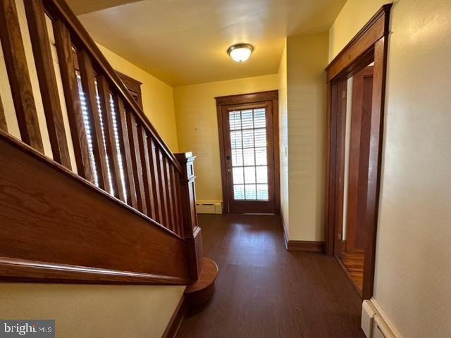 148 S Main St - Photo 3 of 32