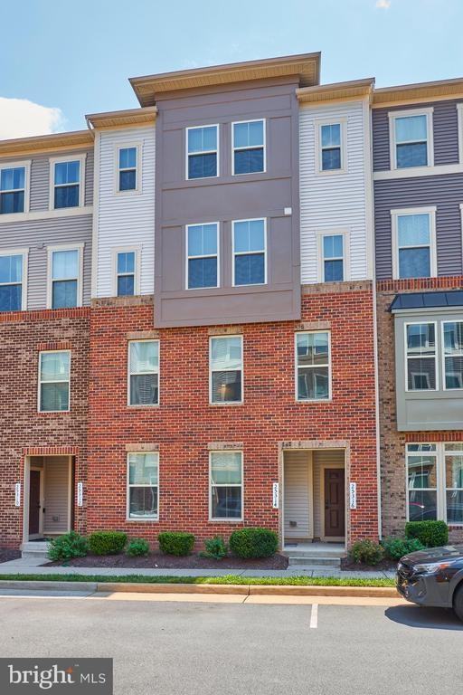 25314 Trumpet Vine Ter ##13c - Photo 3 of 31