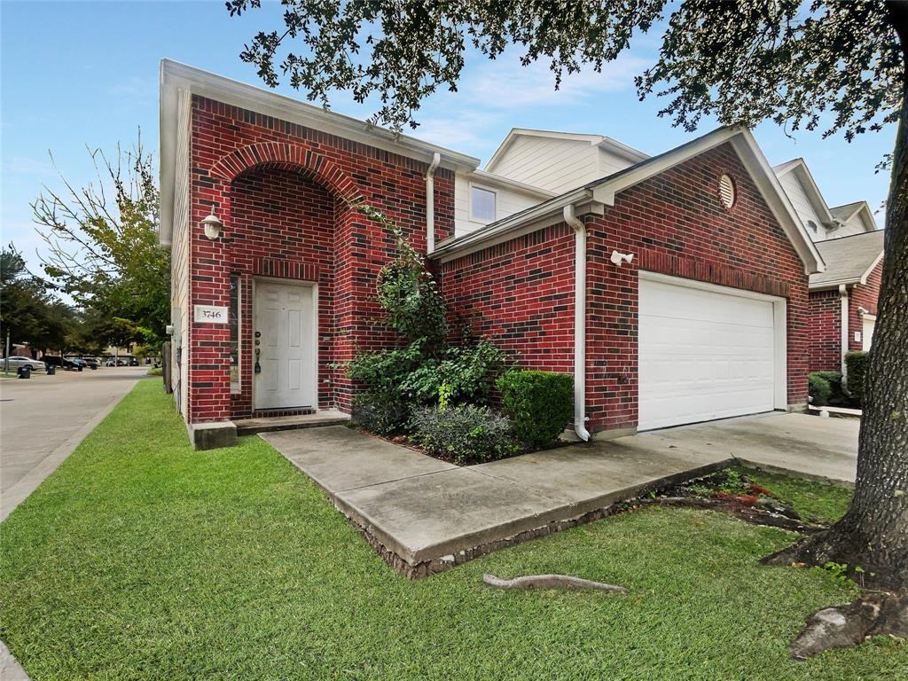 3746 E Ashford Villa Ln - Photo 2 of 17