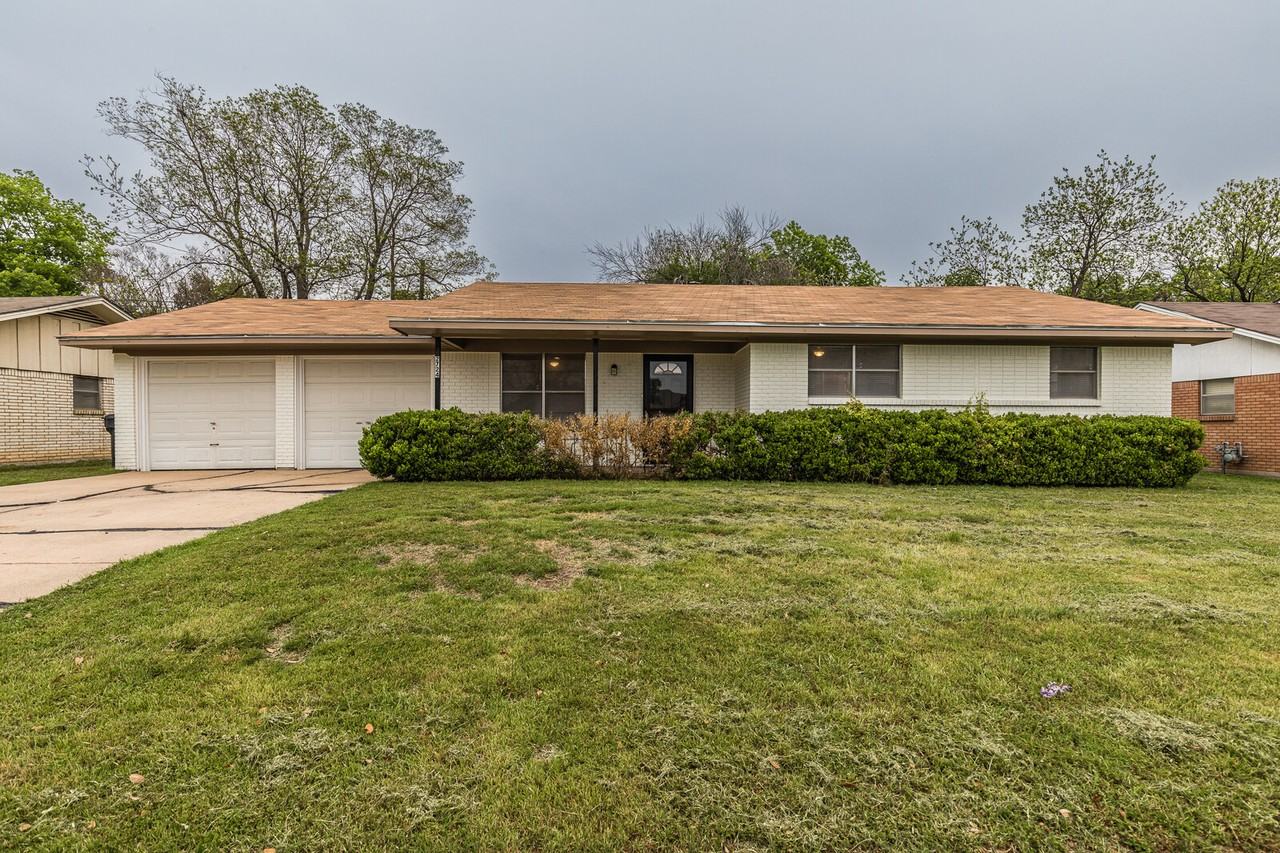 2724 Denise Dr #1