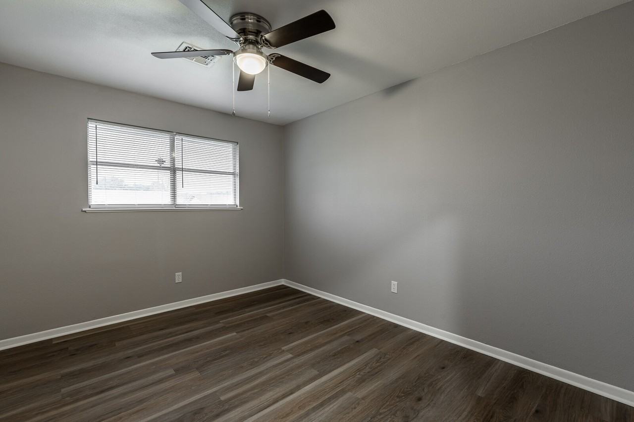 2724 Denise Dr #1 - Photo 7 of 24