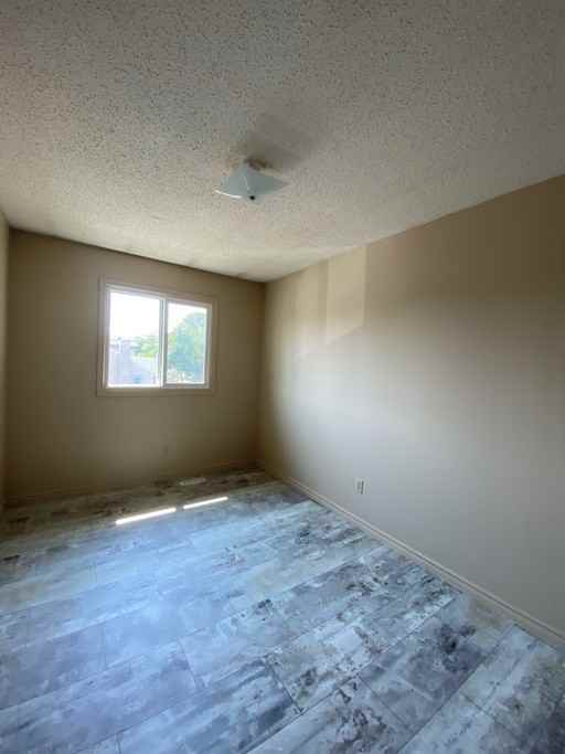 8020 117 Ave Nw - Photo 2 of 6