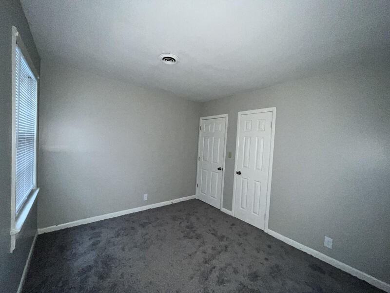 3404 Lawson St - Photo 6 of 13