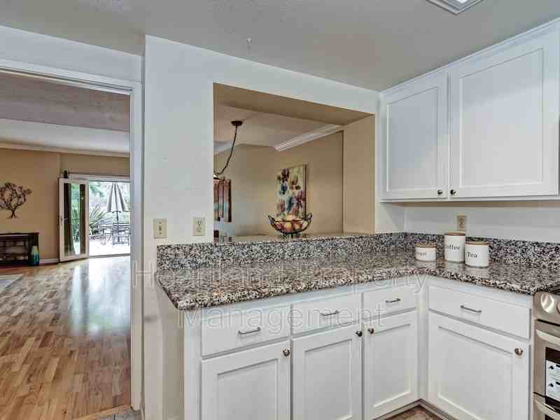 17443 Port Marnock Dr - Photo 3 of 27