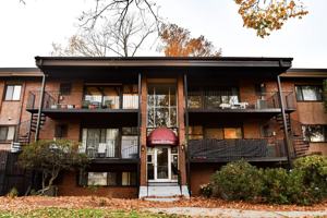 featured image of 202 Central St #12