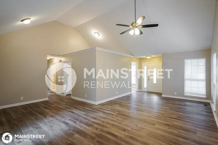 2302 Rader Ridge Rd - Photo 3 of 15