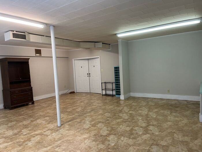 1110 N 2nd St - Photo 3 of 8