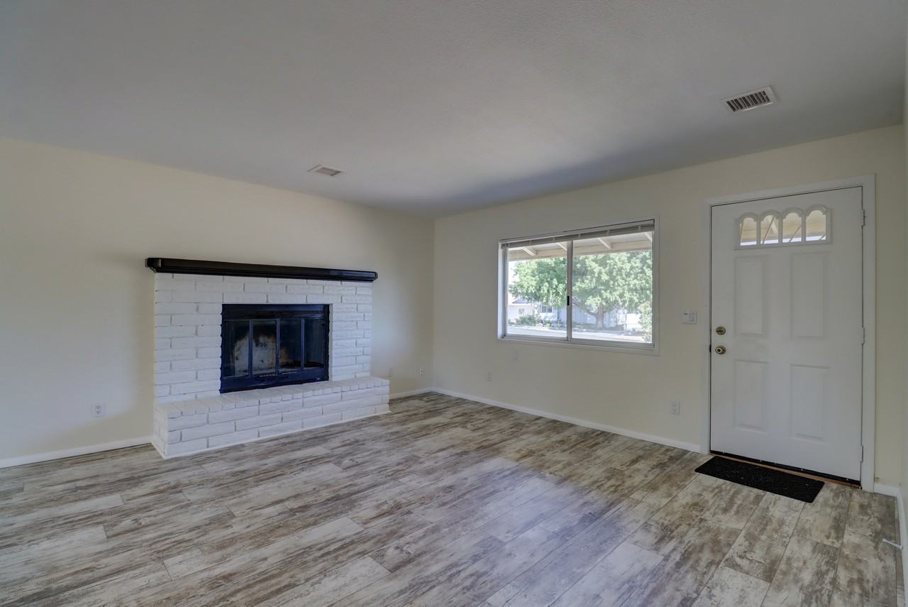 1089 N Stirrup High Dr W #NA - Photo 2 of 14