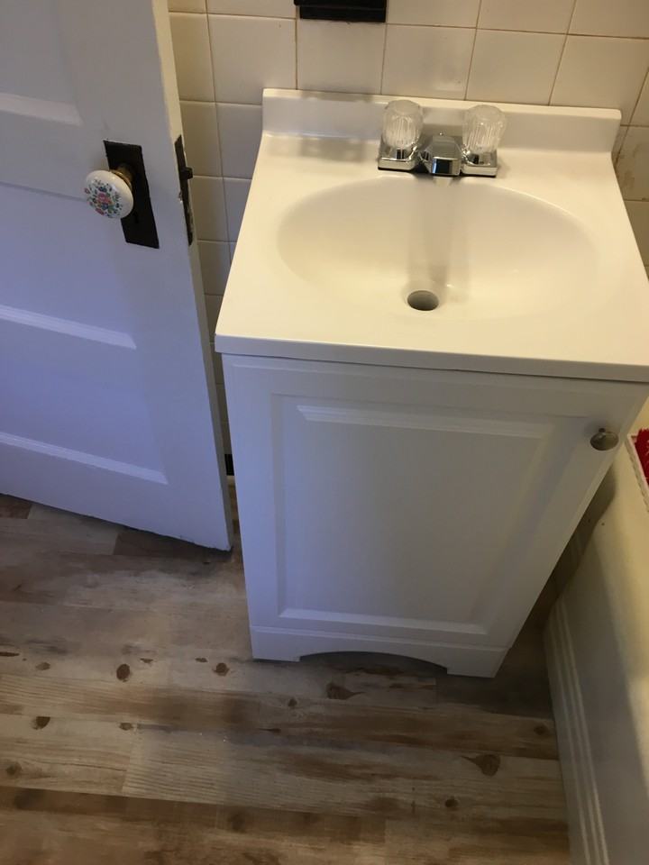 1010 Montgomery Ave - Photo 3 of 15