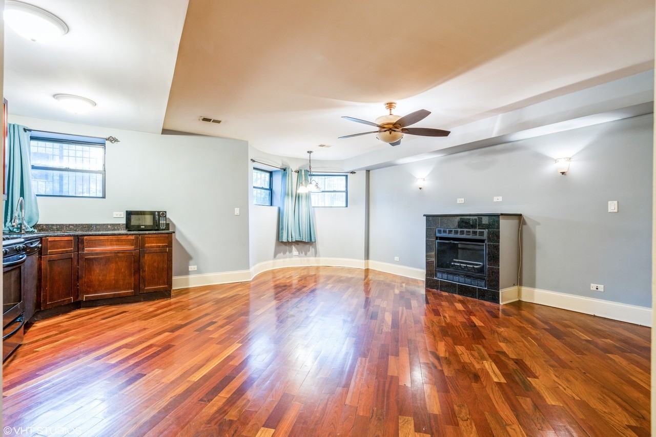5201 S Indiana Ave #G - Photo 3 of 10